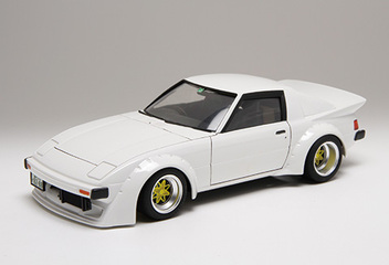 1/24 ID80 マツダ サバンナ SA22C RX-7｜1/24 インチアップシリーズの通販ならFUJIMI - フジミ模型株式会社の FUJIMI  - フジミ模型株式会社